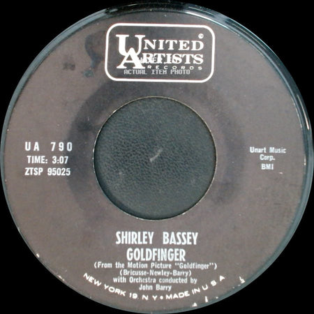 Shirley Bassey - Strange How Love Can Be / Goldfinger side B