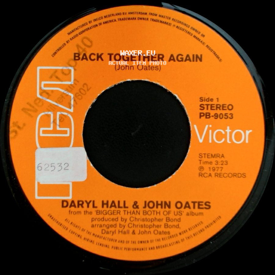 Daryl Hall & John Oates - Back Together Again / Ennui On The Mountain side A
