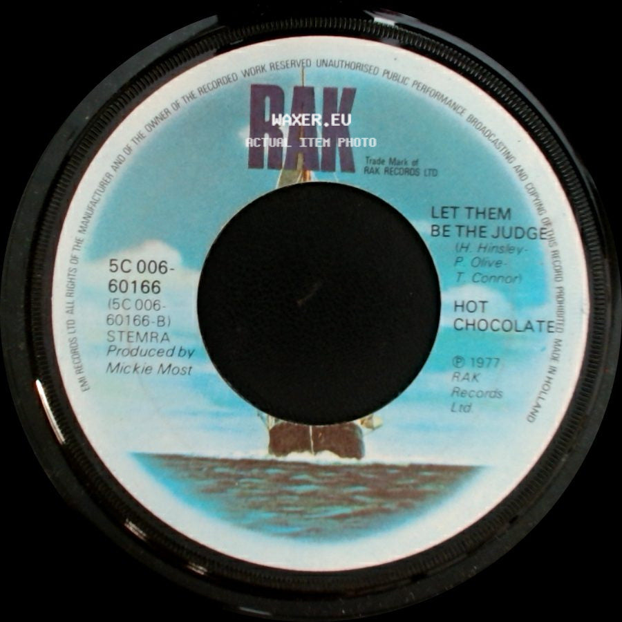 Hot Chocolate - Put Your Love In Me / Let Them Be The Judge side B