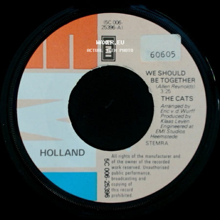 The Cats - Looking Back Over My Yesterday / We Should Be Together side B