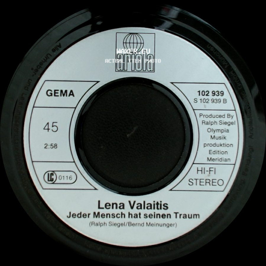 Lena Valaitis - Jeder Mensch Hat Seinen Traum / Johnny Blue side A