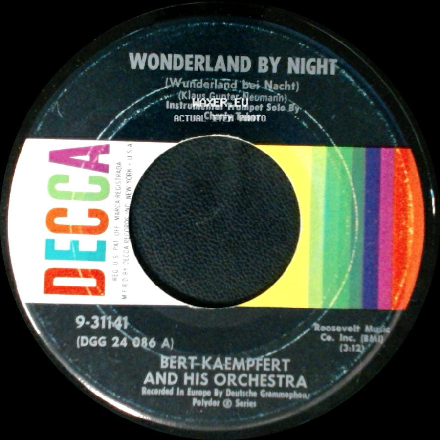 Bert Kaempfert And His Orchestra - Dreaming The Blues / Wonderland By Night side B
