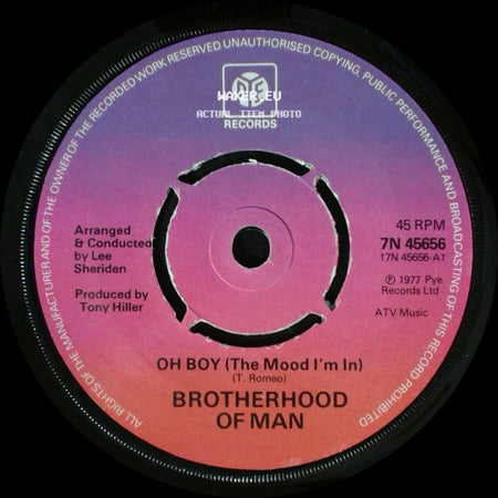 Brotherhood Of Man - Oh Boy (The Mood I'm In) / Closer, Closer side A