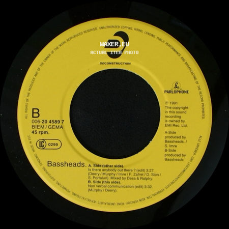Bassheads - Unknown Title A / Non Verbal Communication (Edit) side B