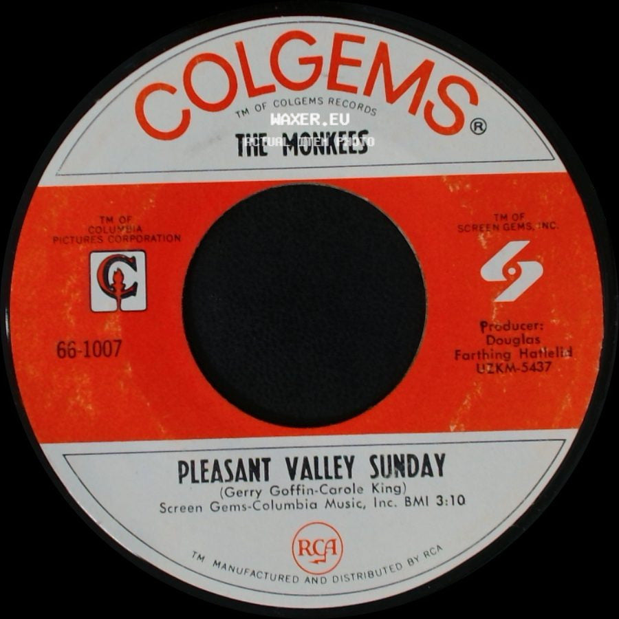 The Monkees - Pleasant Valley Sunday / Words side A
