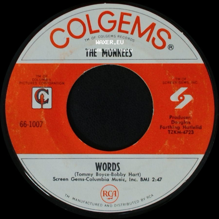 The Monkees - Pleasant Valley Sunday / Words side B