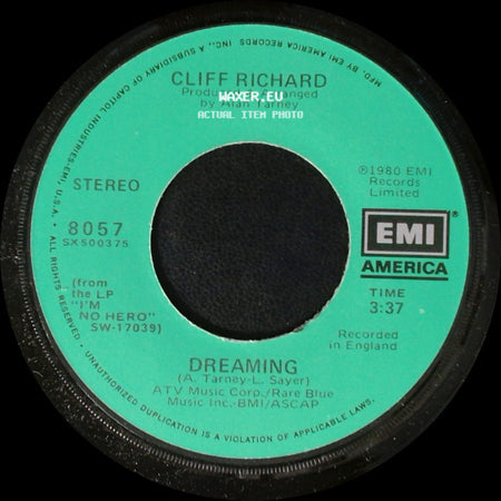 Cliff Richard - Dreaming / Dynamite side A