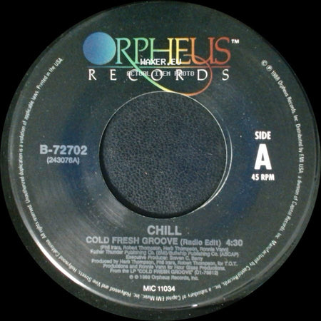 Chill - Cold Fresh Groove (Radio Edit) / Cold Fresh Groove (Underground Radio Mix) side A
