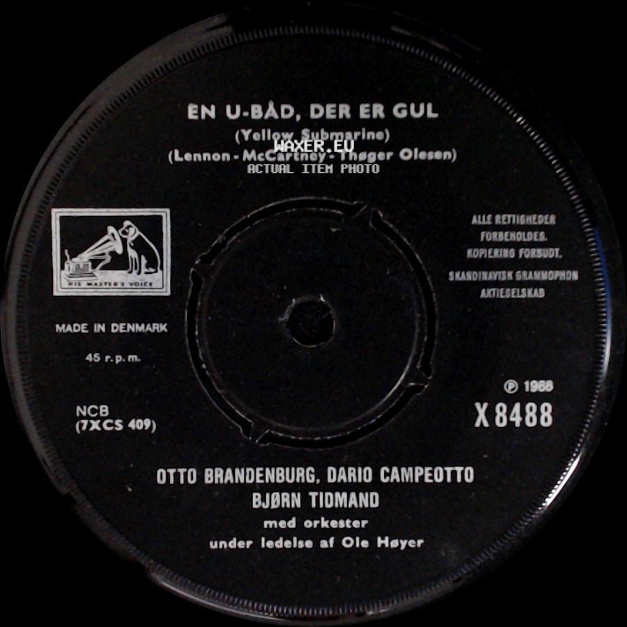 Otto Brandenburg, Dario Campeotto, Bjørn Tidmand - En U-Båd, Der Er Gul (Yellow Submarine) / Vores Pølsevogn side A