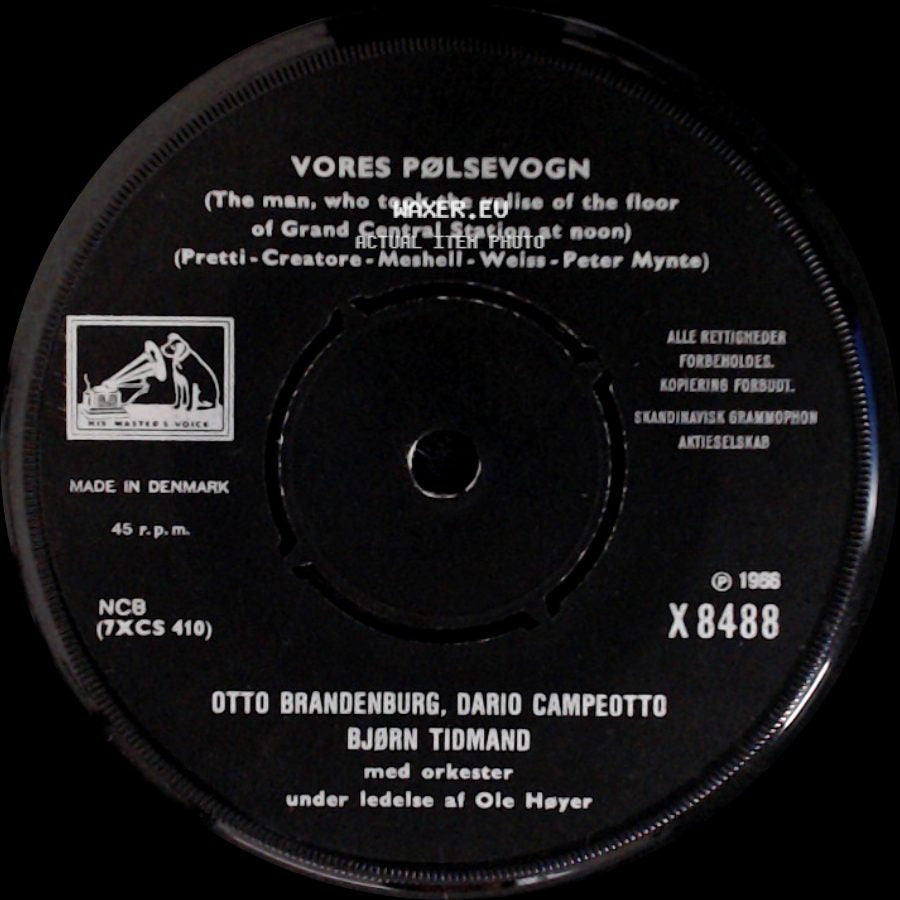 Otto Brandenburg, Dario Campeotto, Bjørn Tidmand - En U-Båd, Der Er Gul (Yellow Submarine) / Vores Pølsevogn side B