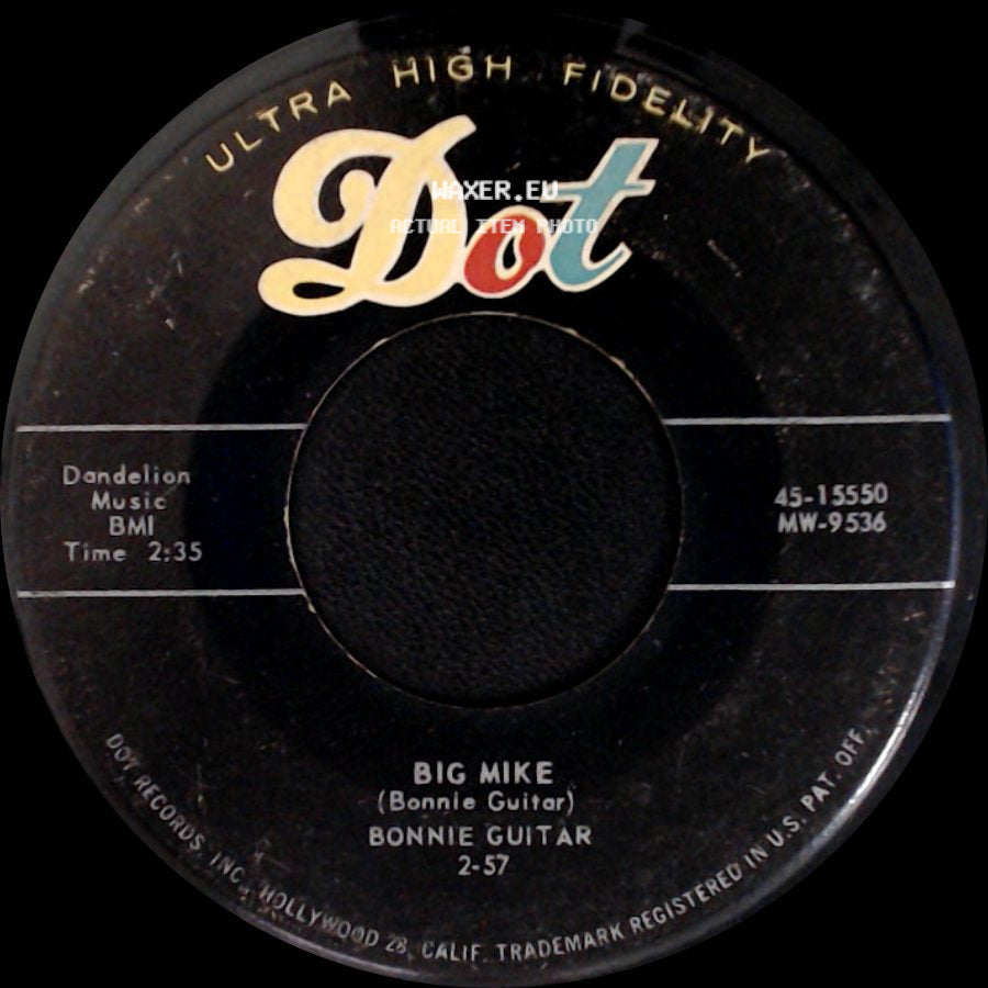 Bonnie Guitar - Big Mike (Bonnie Guitar) / Dark Moon side A