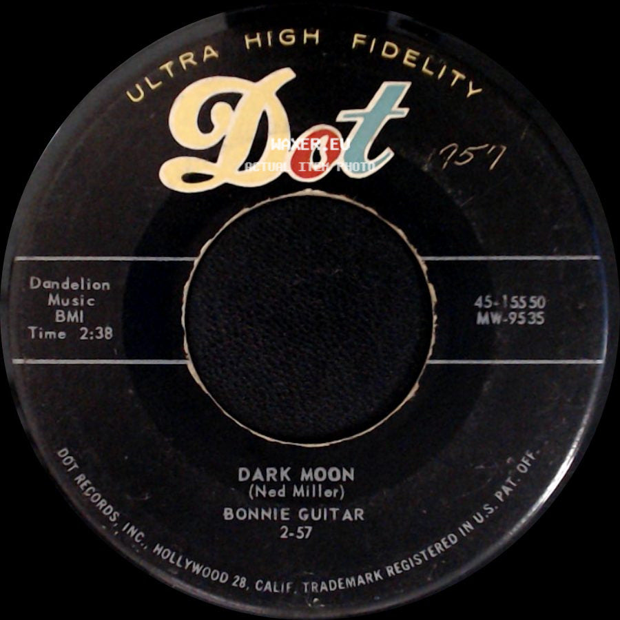 Bonnie Guitar - Big Mike (Bonnie Guitar) / Dark Moon side B