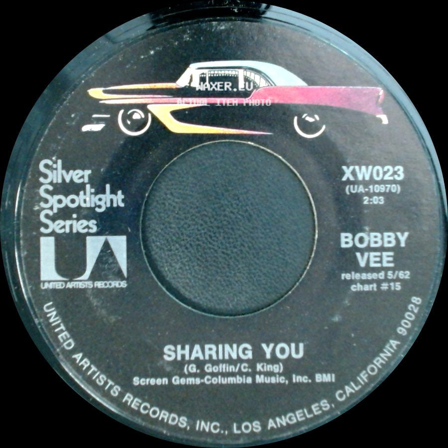 Bobby Vee - Run To Him / Sharing You side B