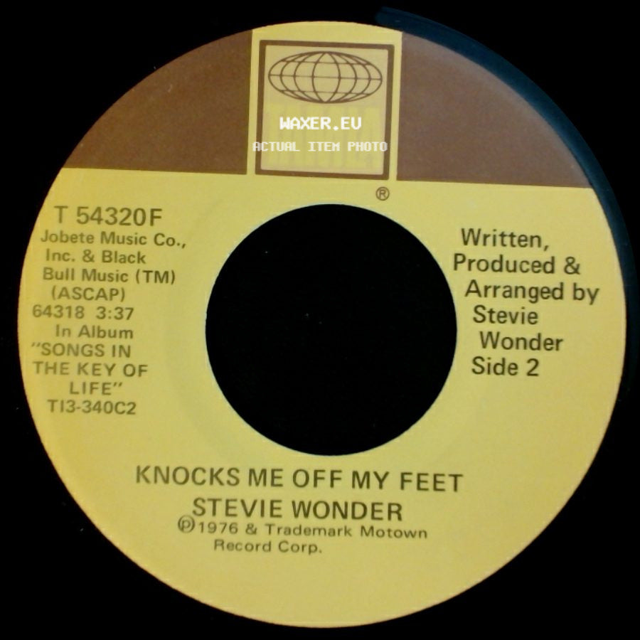 Stevie Wonder - I Ain't Gonna Stand For It / Knocks Me Off My Feet side B