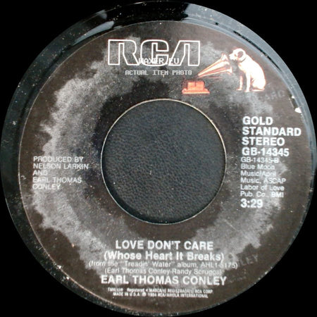 Earl Thomas Conley - Love Don't Care (Whose Heart It Breaks) / Honor Bound (Remix Version) side A