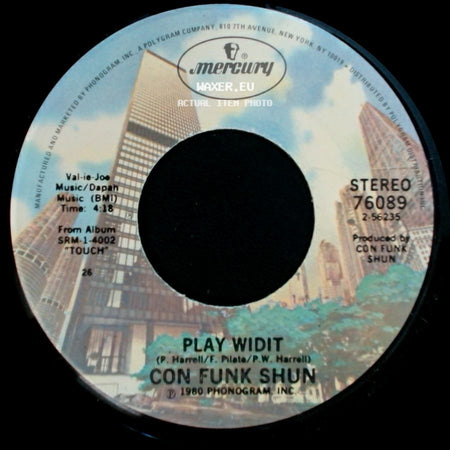 Con Funk Shun - Play Widit / Too Tight side A