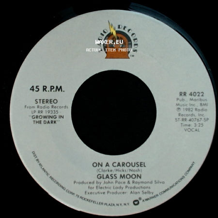 Glass Moon - She Was Magic / On A Carousel side B