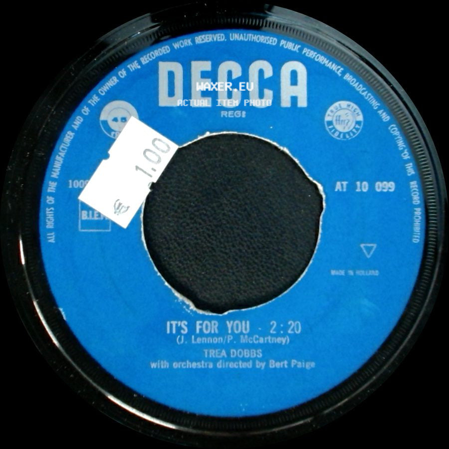 Trea Dobbs - Secret Love (2:30) / It's For You side B