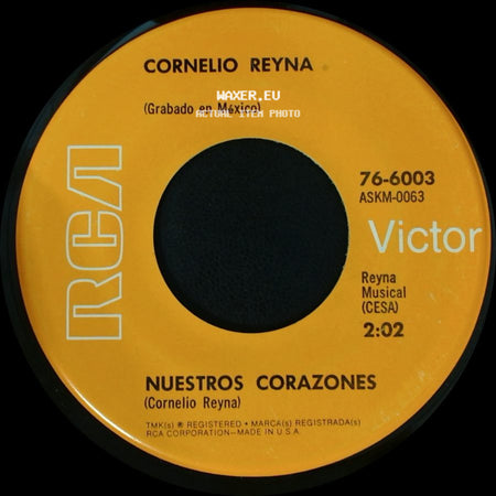 Cornelio Reyna - Andamos Perdidos / Nuestros Corazones side B
