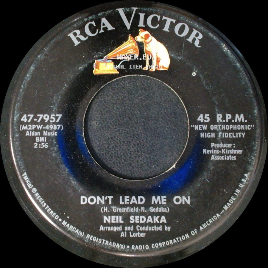 Neil Sedaka - Don't Lead Me On / Happy Birthday, Sweet Sixteen side A