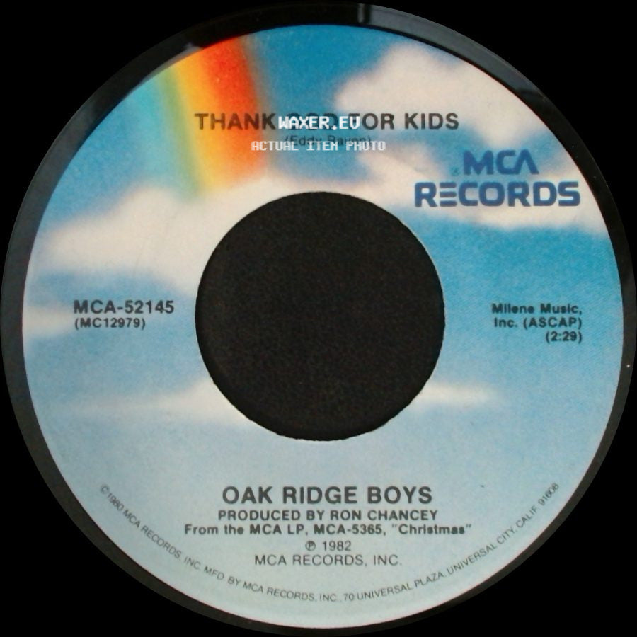 Oak Ridge Boys - Thank God For Kids / Christmas Is Paintin' The Town side A