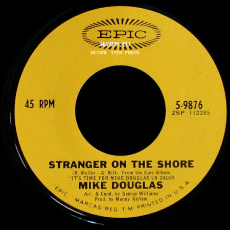 Mike Douglas - The Men In My Little Girl's Life / Stranger On The Shore side B