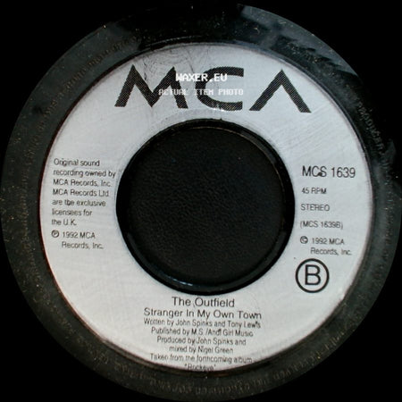 The Outfield - Closer To Me / Stranger In My Own Town side B