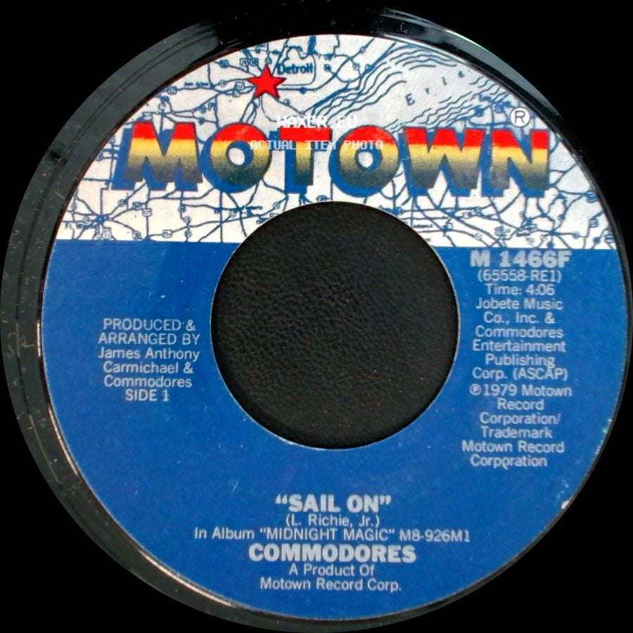 Commodores - Sail On / Thumpin' Music side A
