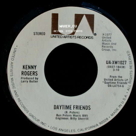 Kenny Rogers - Daytime Friends / We Don't Make Love Anymore side A