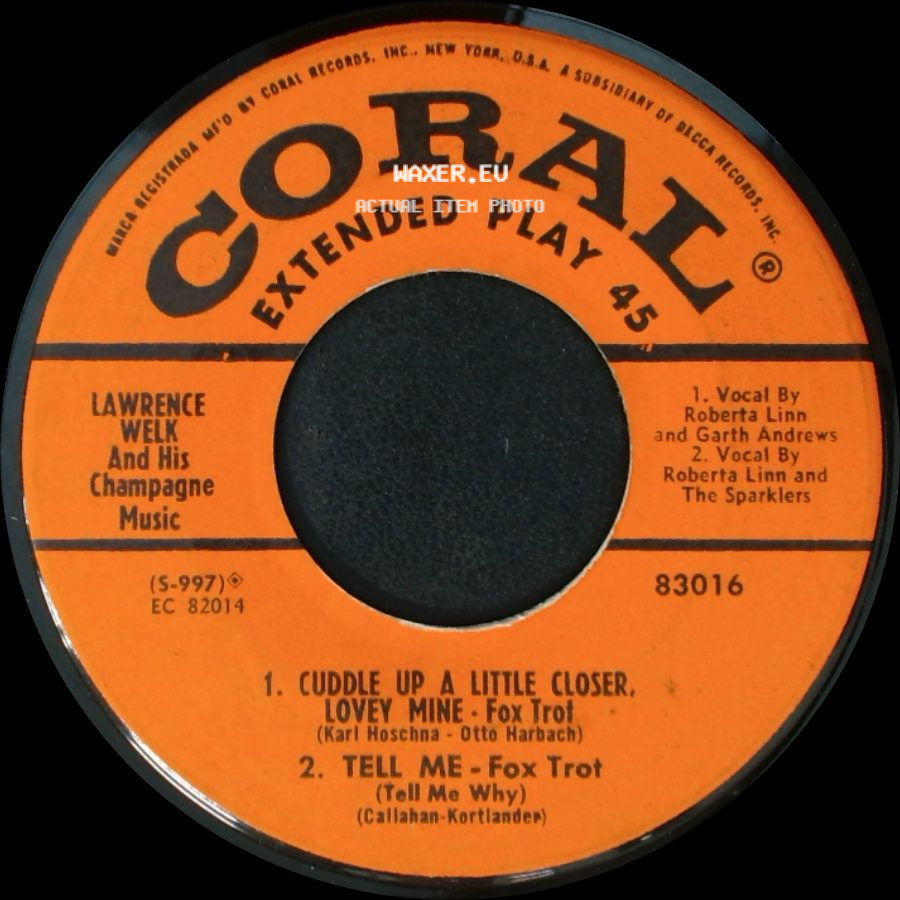 Lawrence Welk And His Champagne Music - Moonlight Bay - Fox Trot / Smiles - Fox Trot / Cuddle Up A Little Closer, Lovey Mine / Tell Me side B