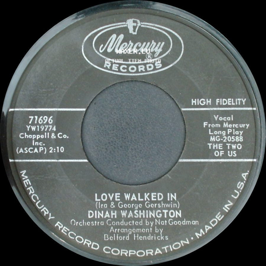 Dinah Washington - Love Walked In / I'm In Heaven Tonight side A