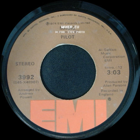 Pilot - Just Let Me Be / Magic side B