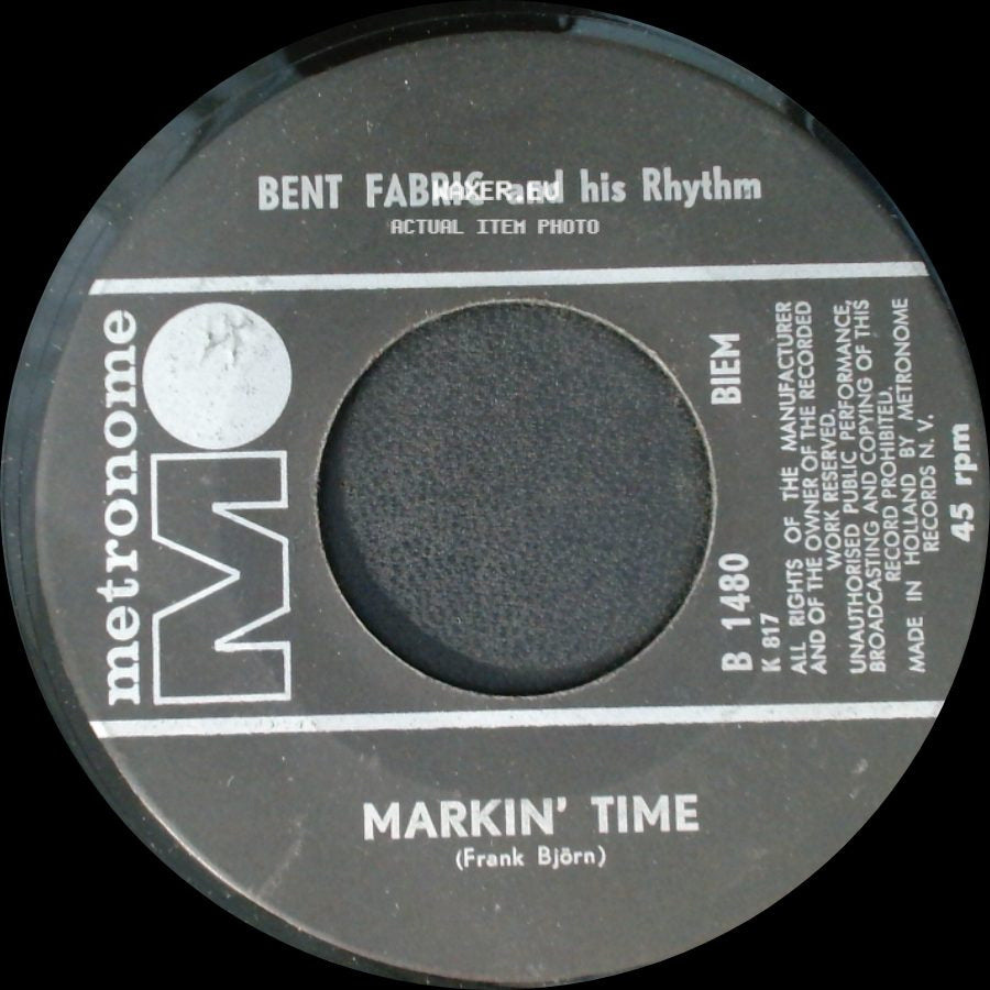 Bent Fabric And His Rhythm - Markin' Time / The Alley Cat side A