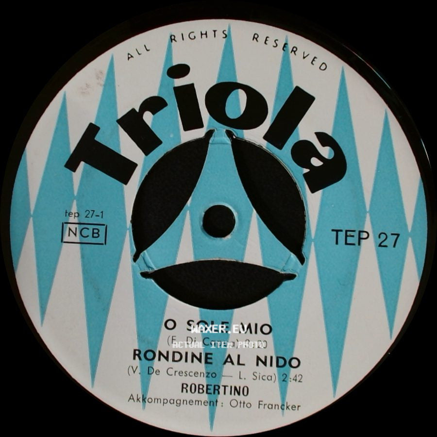 Robertino - O Sole Mio / Rondine Al Nido / Mama / Spazzacamino side A