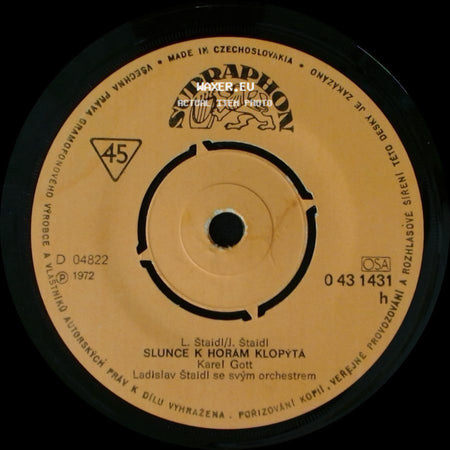 Karel Gott - Slunce K Horam Klopytá / Kavu Si Osladim side A