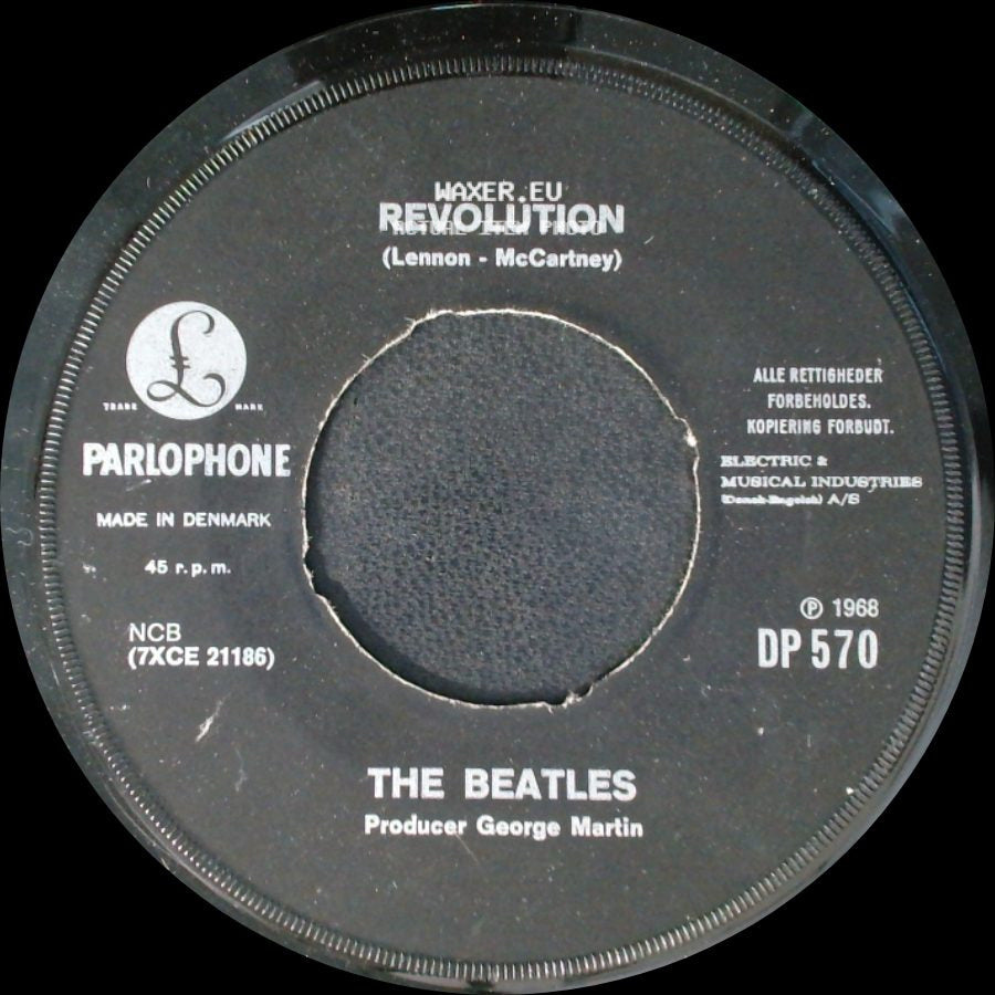 The Beatles - Revolution / Hey Jude side A