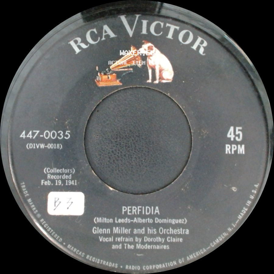 Glenn Miller And His Orchestra - At Last / Perfidia side B