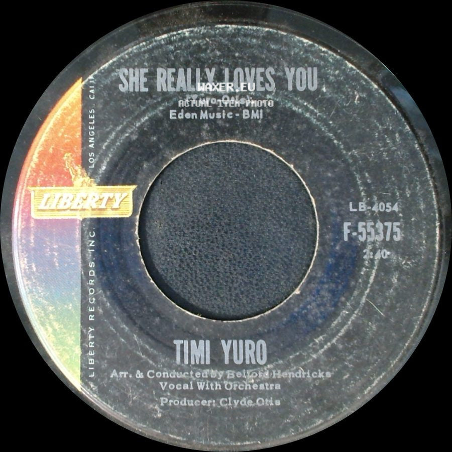 Timi Yuro - Smile / She Really Loves You side B