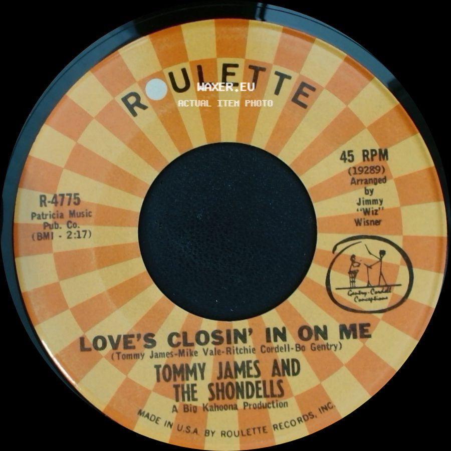 Tommy James And The Shondells - Love's Closin' In On Me / Out Of The Blue side A