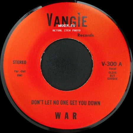 The Hollydood Saxons / War - Every Day's A Holiday / Don't Let No One Get You Down side B