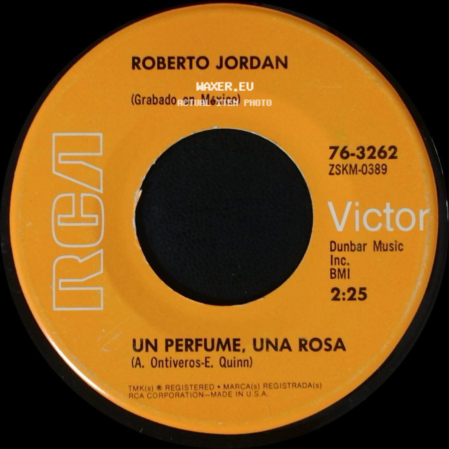 Roberto Jordan - Un Perfume, Una Rosa / Amor De Temporada side A