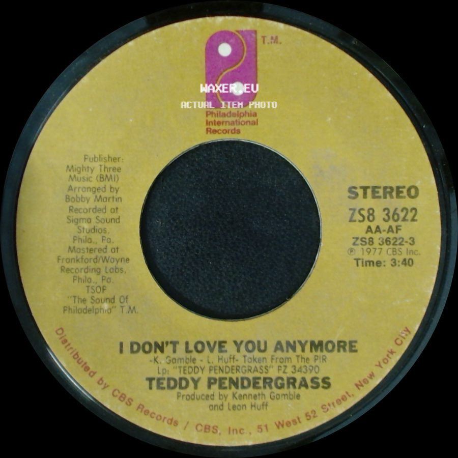 Teddy Pendergrass - Somebody Told Me / I Don't Love You Anymore side B