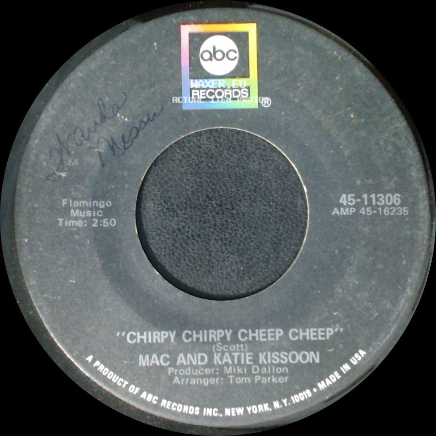 Mac And Katie Kissoon - Walking Around / Chirpy Chirpy Cheep Cheep side B