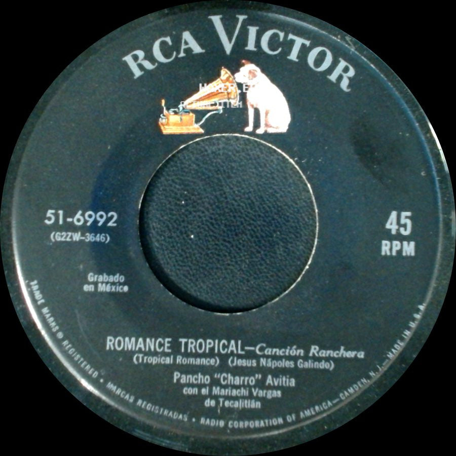 Pancho "Charro" Avitia Con El Mariachi Vargas De Tecalitlán - Por Esa Ingrata - Cancíon Ranchera / Romance Tropical - Canción Ranchera side B