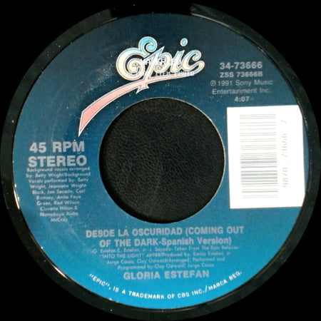 Gloria Estefan - Coming Out Of The Dark / Desde La Oscuridad (Coming Out Of The Dark-Spanish Version) side B