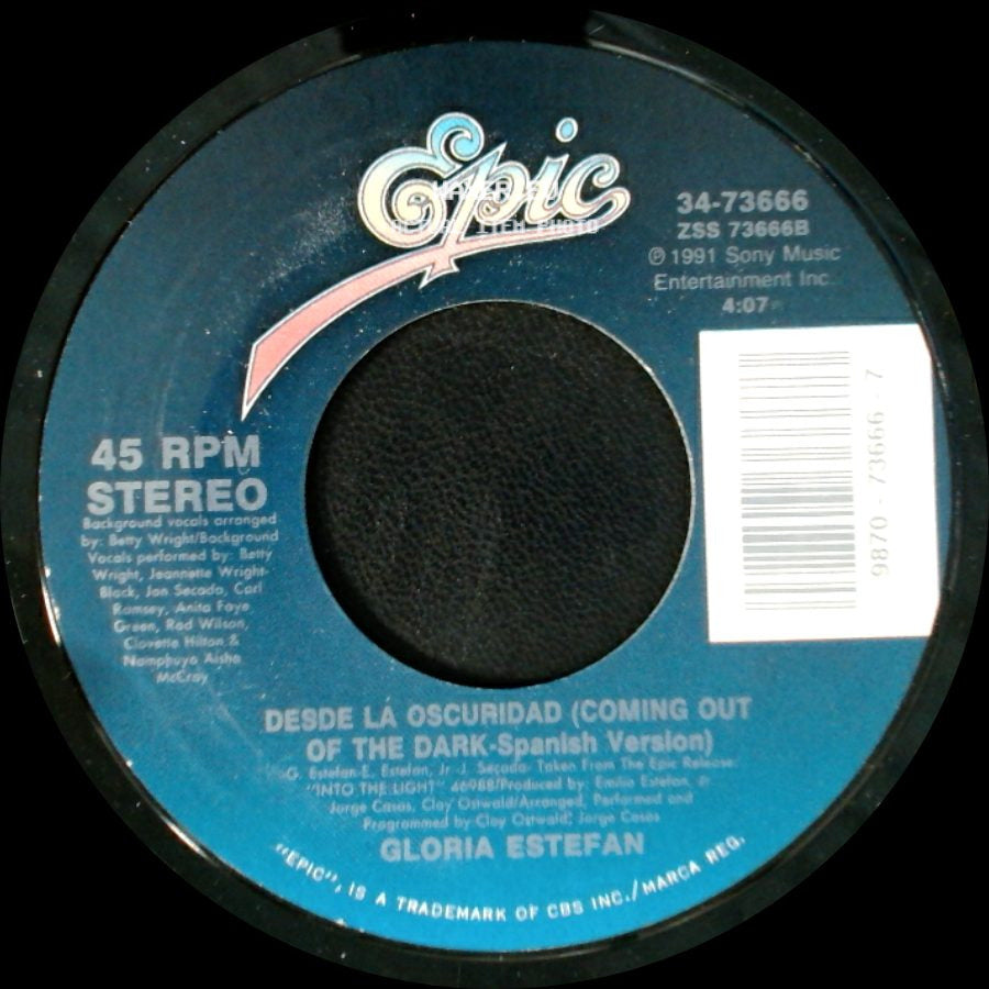 Gloria Estefan - Coming Out Of The Dark / Desde La Oscuridad (Coming Out Of The Dark-Spanish Version) side B