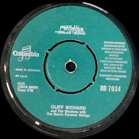 Cliff Richard And The Shadows With The Norrie Paramor Strings / Cliff Richard And The Shadows - I Wonder / Lucky Lips side A