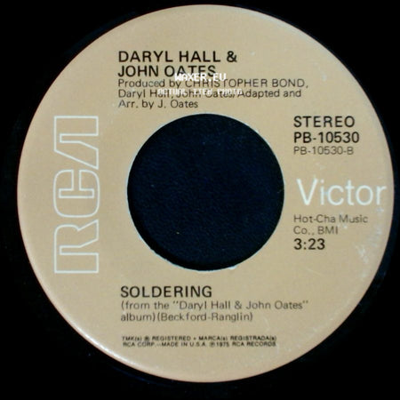 Daryl Hall & John Oates - Sara Smile / Soldering side B