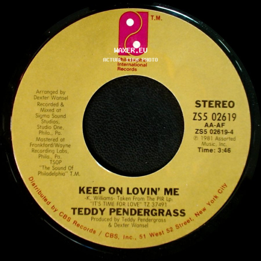 Teddy Pendergrass - You're My Latest, My Greatest Inspiration / Keep On Lovin' Me side B