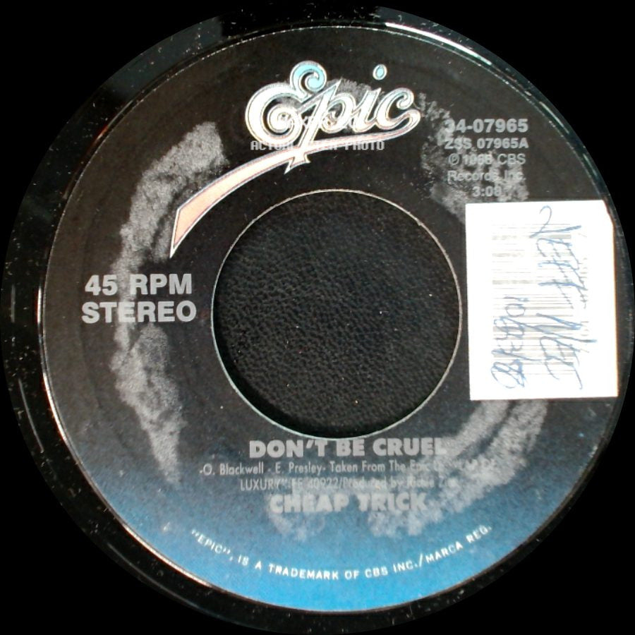 Cheap Trick - I Know What I Want (Live) / Don't Be Cruel side B